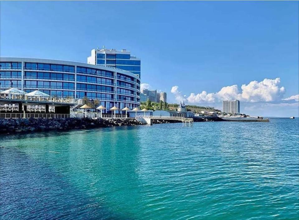 Maristella Marine Residense Hotel Apartment Odesa Exterior photo